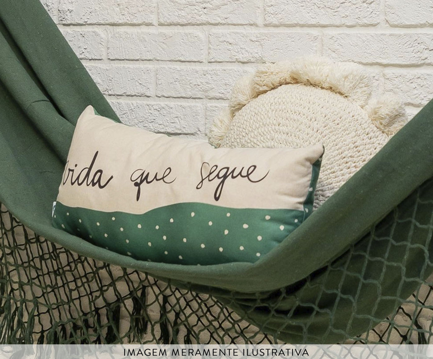 Almofada Baguete Vida Que Segue Verde e Bege - image 1