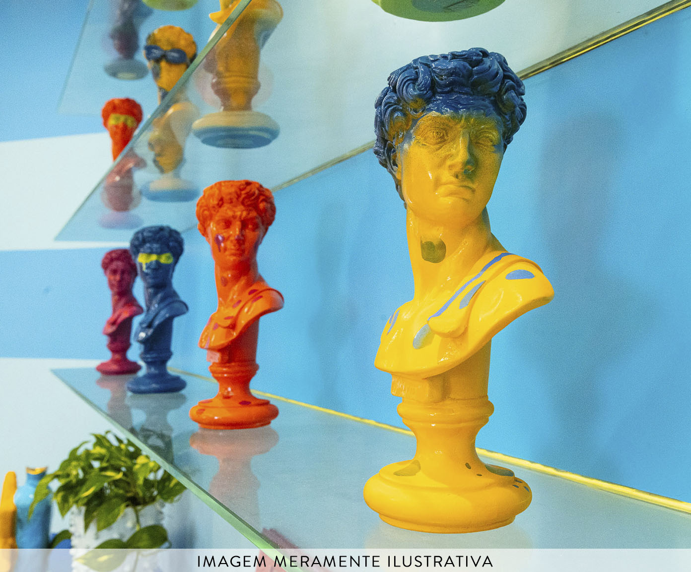 Escultura Davi Laranja e Verde - image 1