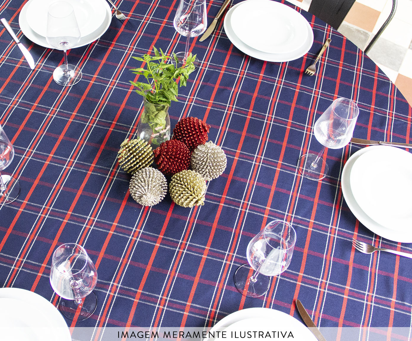 Toalha de Mesa Xadrez Azul e Vermelho Redonda - image 1