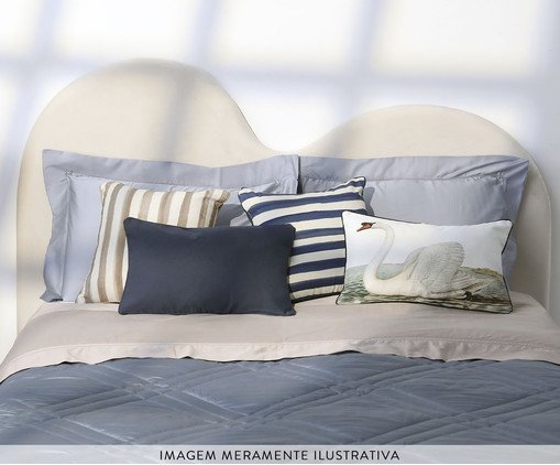 Capa de Almofada Retangular com Cordon&ecirc; Branco - image 1