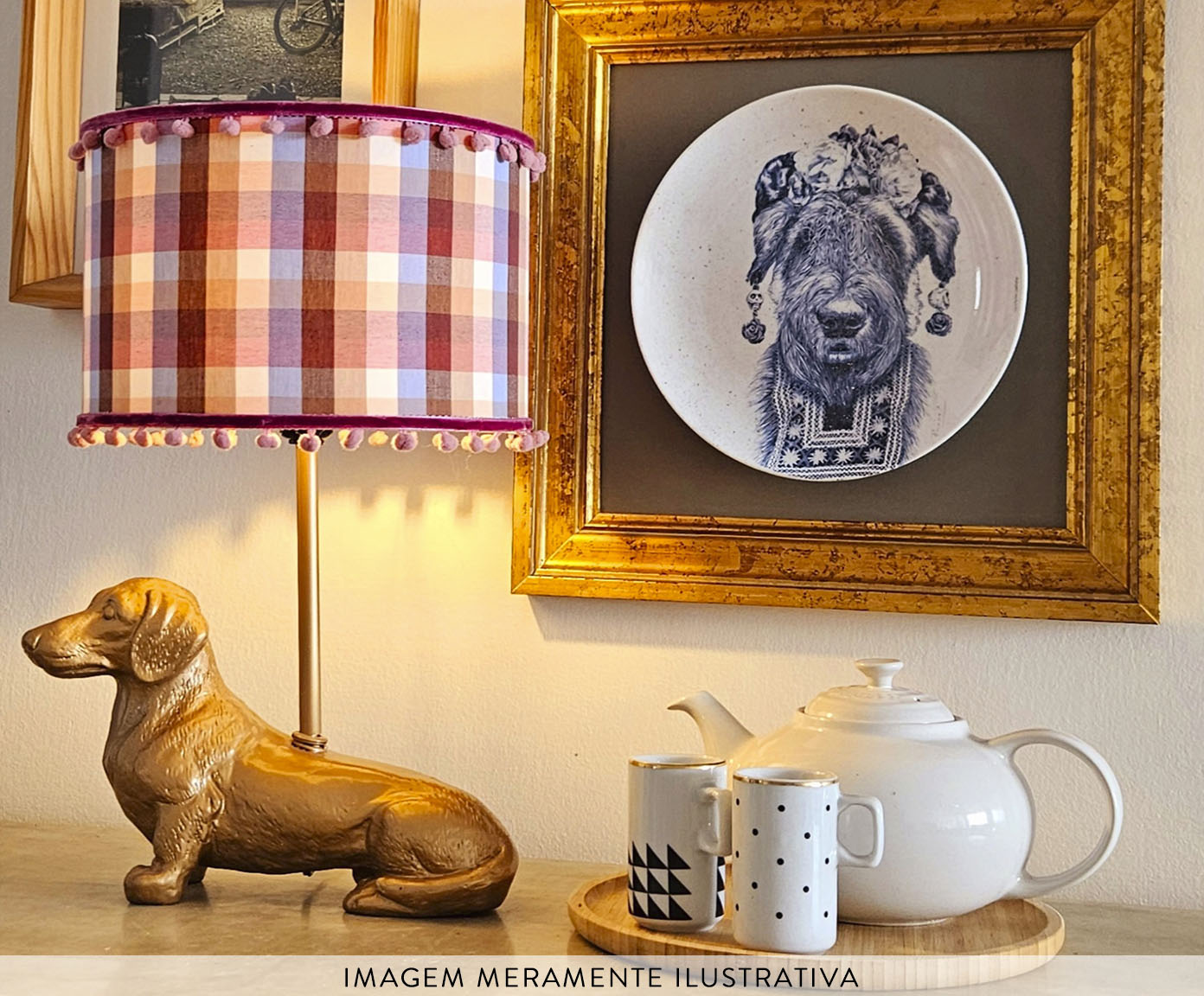 Base Lumin&aacute;ria Cachorro Dachshund Dourado - image 1