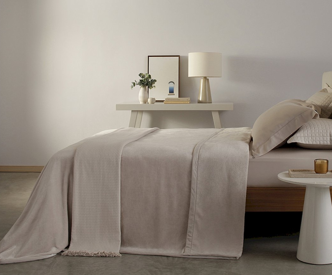 Cobertor Vision Silky Bege - image 1