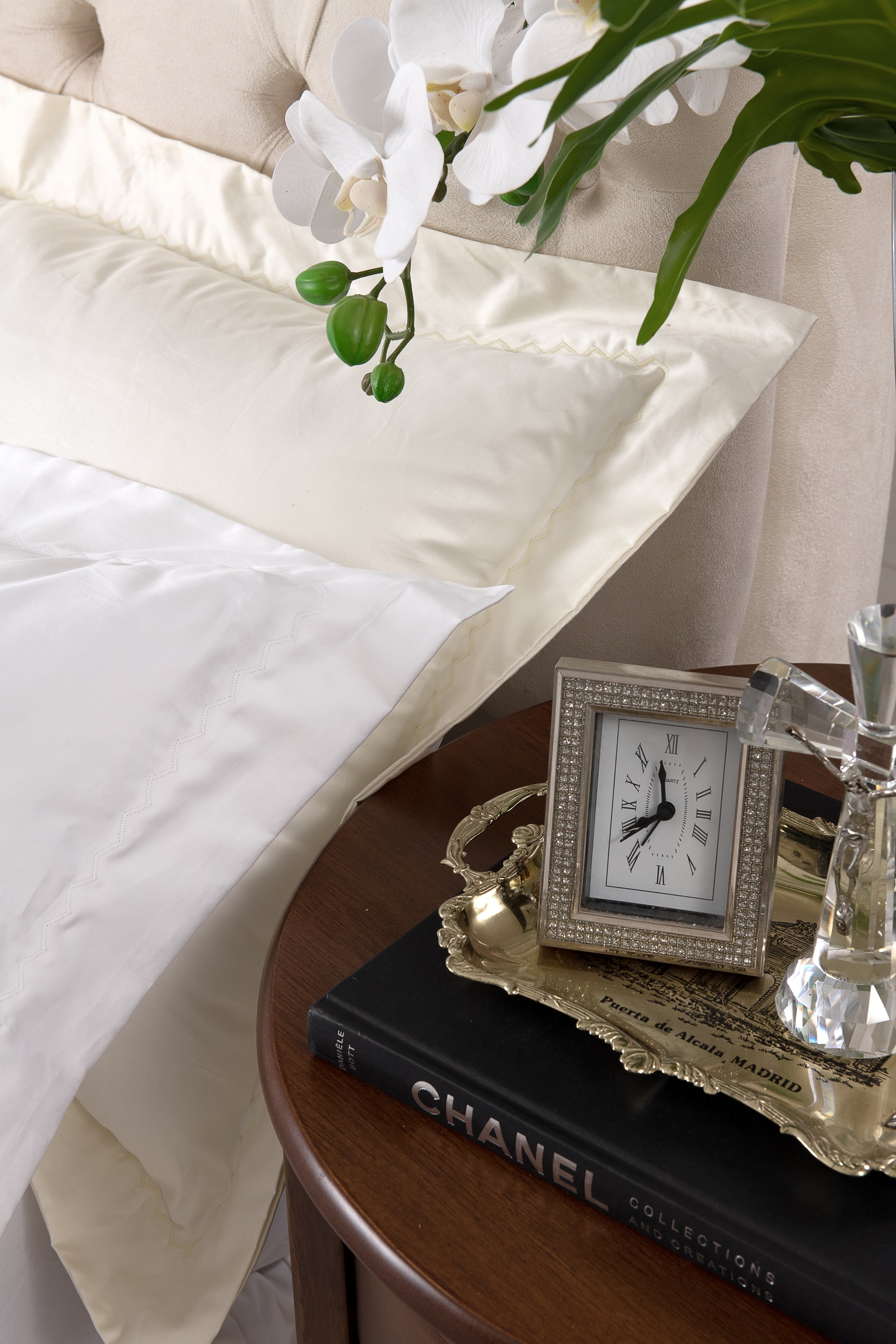 Fronha Finesse Bordado Branco 400 Fios - 70X50cm image number 2