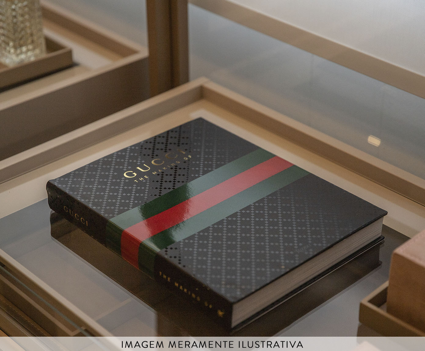 Livro "Gucci The Making Of" image number 2