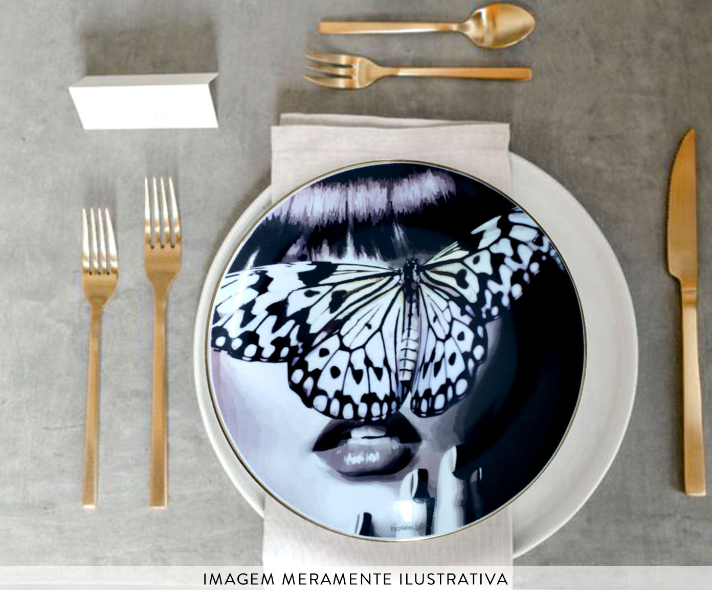 Prato de Porcelana Black Butterfly Woman image number 5