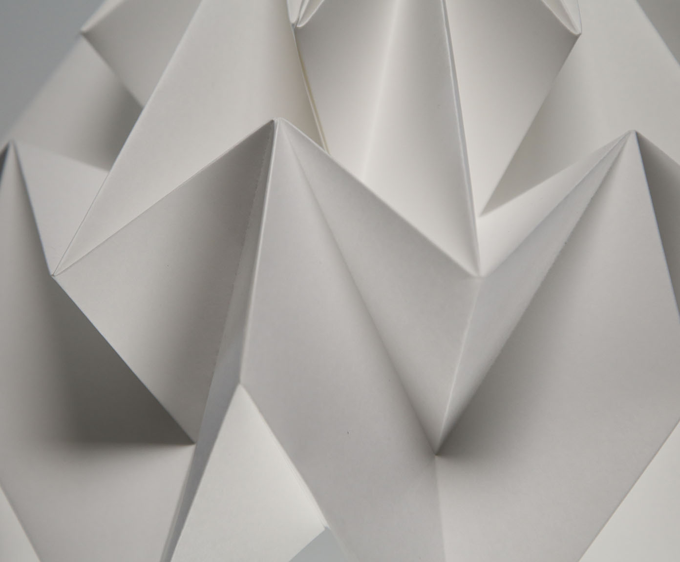 Lumin&aacute;ria Origami Gaia Branco image number 3