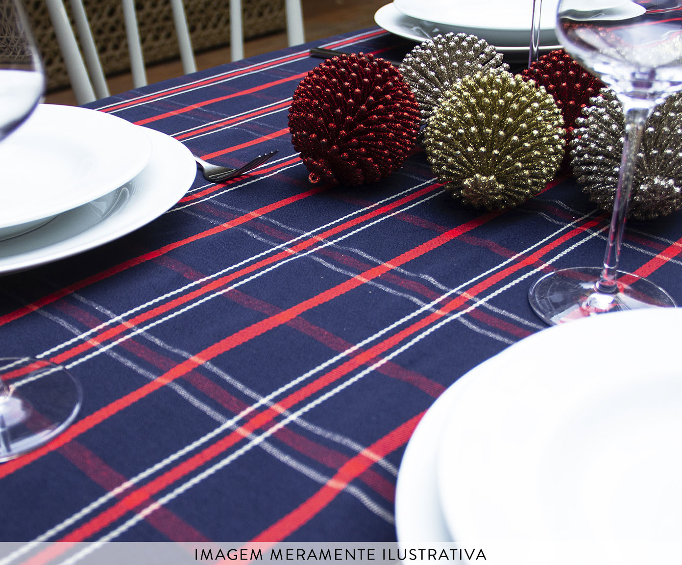 Toalha de Mesa Xadrez Azul e Vermelho image number 3