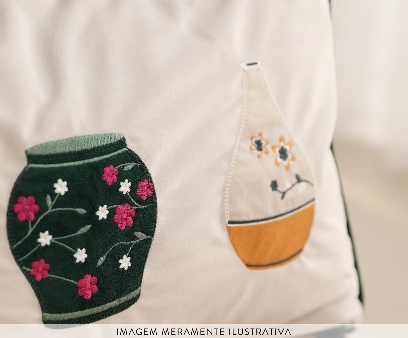 Capa de Almofada Bordada com Cordon&ecirc; Vasos Off-White image number 5
