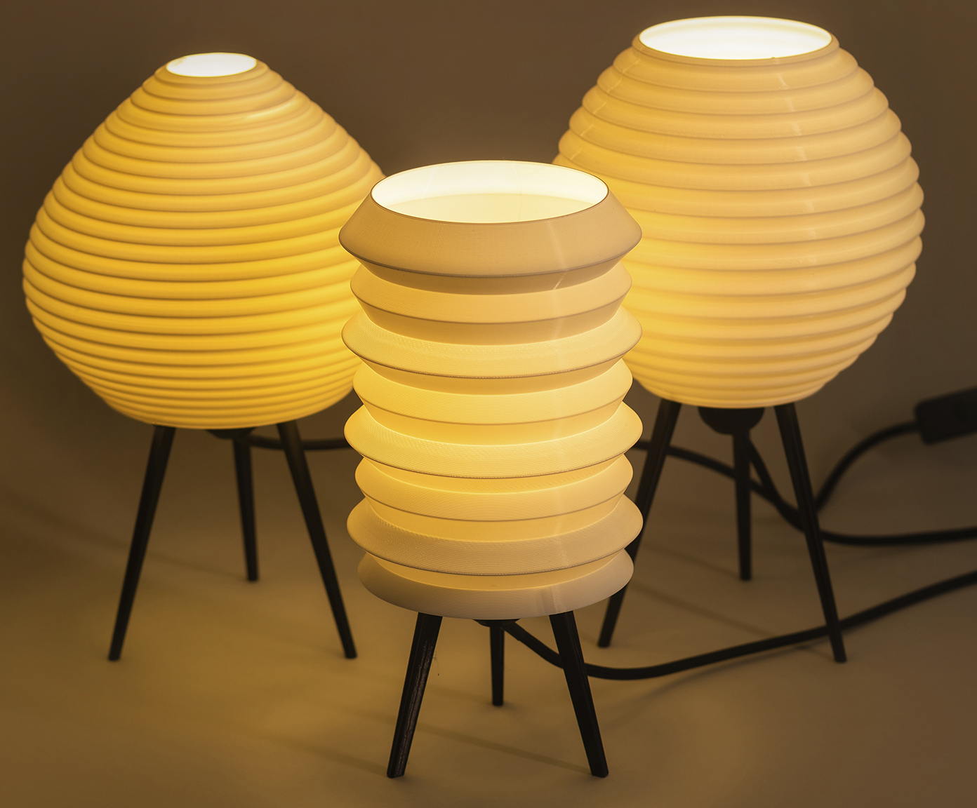 Conjunto de Luminarias Japonesas Bivolt - Base Preta image number 2