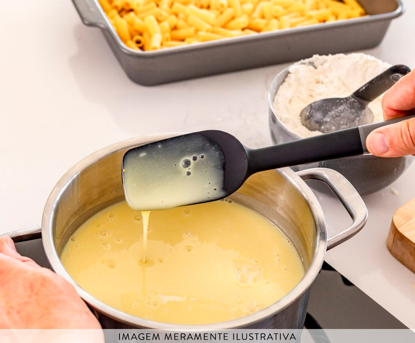 Esp&aacute;tula Cl&aacute;ssica em Silicone Kitchenaid Cinza image number 3