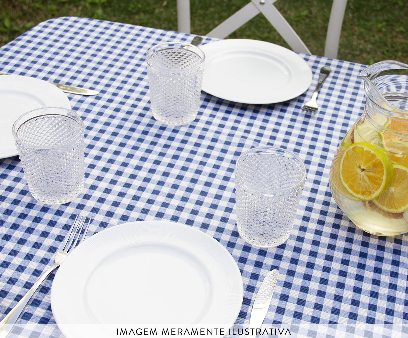 Toalha de Mesa Xadrez Azul e Branco - image 1