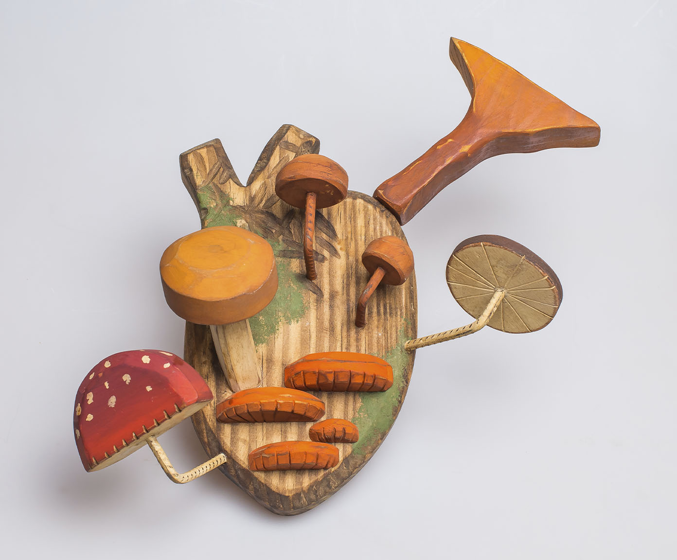 Escultura Cora&ccedil;&atilde;o e O Tempo - image 1