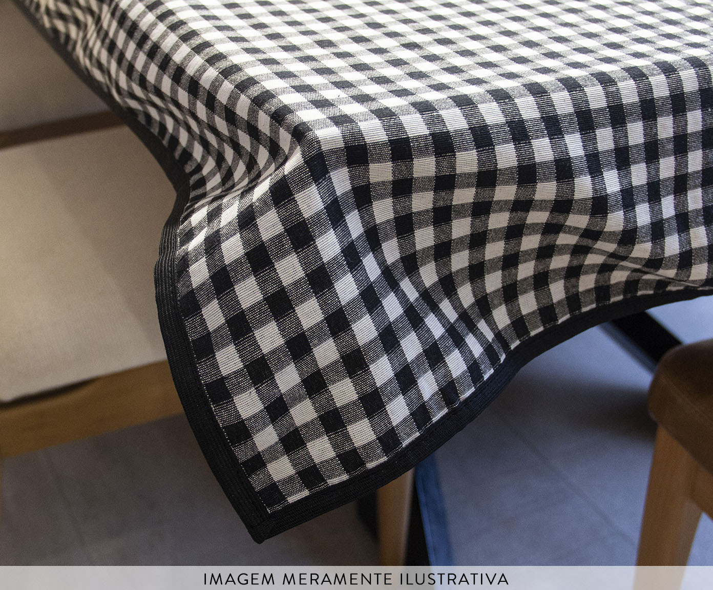 Toalha de Mesa Xadrez Preto e Branco image number 2